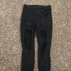 AMERICAN EAGLE 🦅 Black Distressed Jeans SIZE 4 SHORT SUPER STRETCH